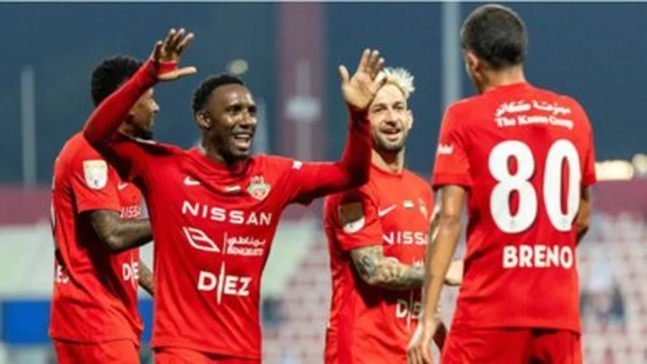 صدارة نارية.. شباب الأهلي يهزم العين ويتوج بطلاً للشتاء في الدوري الإماراتي